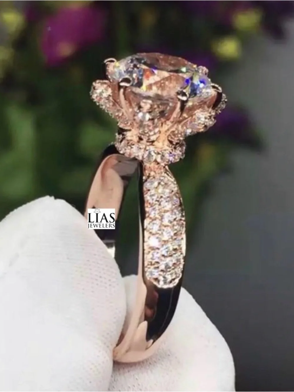 New 18k rose gold engagement ring